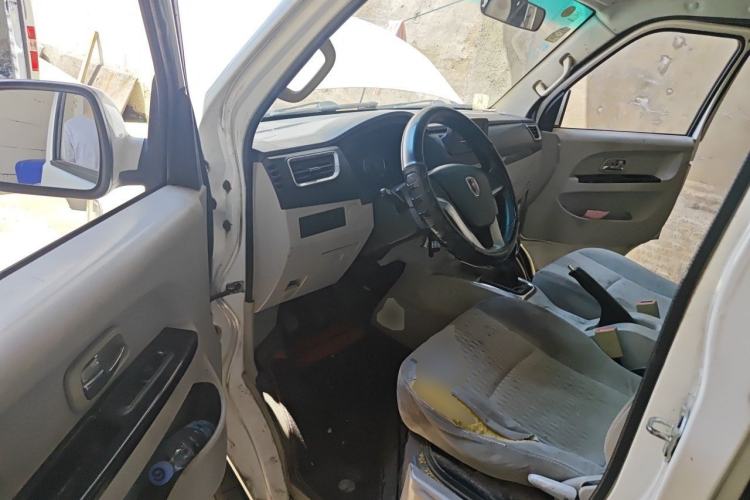 Used Jinbei New Hiace S 2021 1.5L Wealth Central Air-Conditioned Bus China VI Standard Model SWC15M Driver Seat