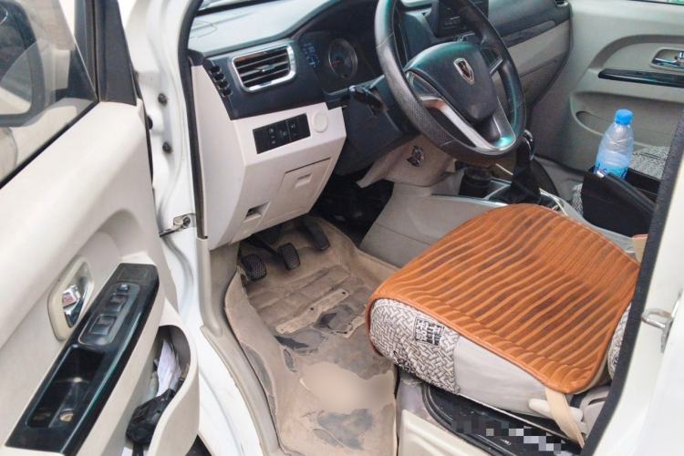 Used Jinbei New Hiace S 2021 1.5L Wealth Model Non-Air-Conditioned Version National VI Standard SWC15M Driver Seat