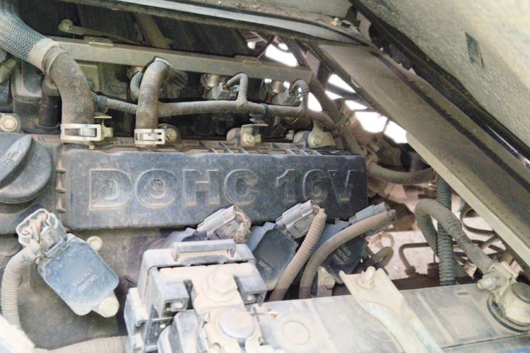 Used Jinbei New Hiace S 2021 1.5L Wealth Model Non-Air-Conditioned Version National VI Standard SWC15M Engine Bay Left