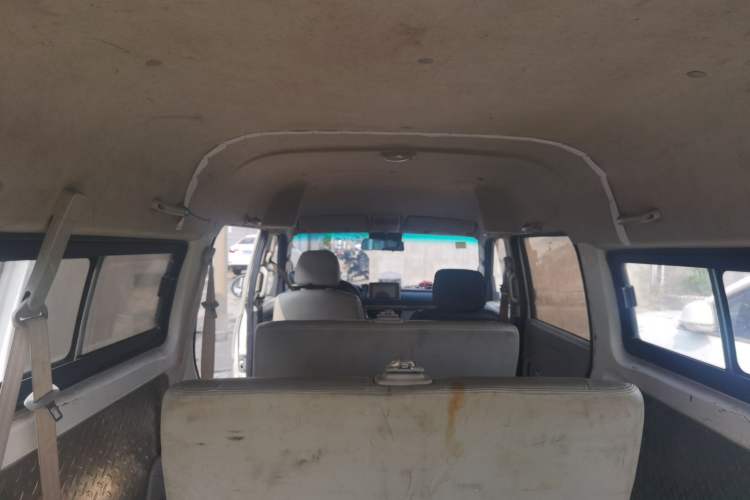 Used Jinbei New Hiace S 2021 1.6L Business Central Air-Conditioned Coach China VI Standard SWD16M Headliner