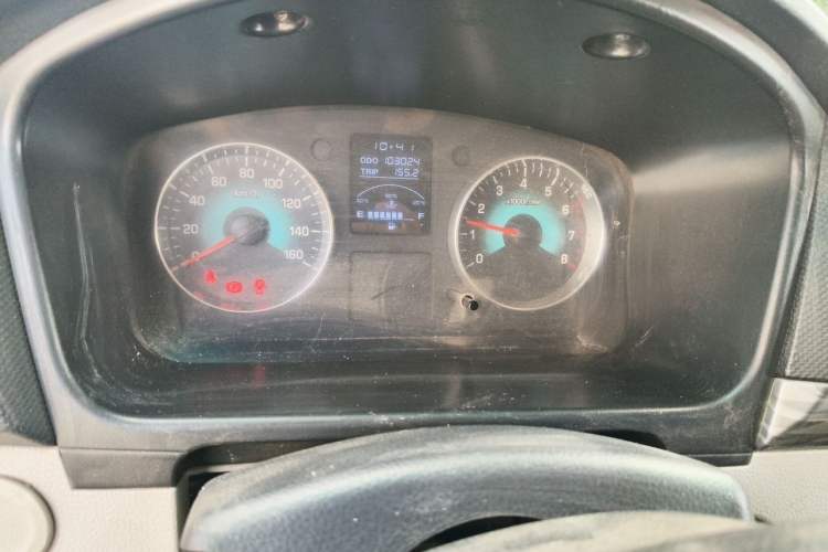 Used Jinbei New Hiace S 2021 1.6L Wealth Central Air-Conditioned Van China VI Standard SWD16M Instrument Cluster