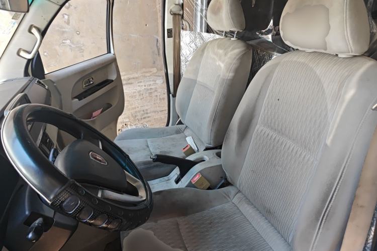 Used Jinbei New Hiace S 2021 1.5L Wealth Central Air-Conditioned Bus China VI Standard Model SWC15M Left Front Seat