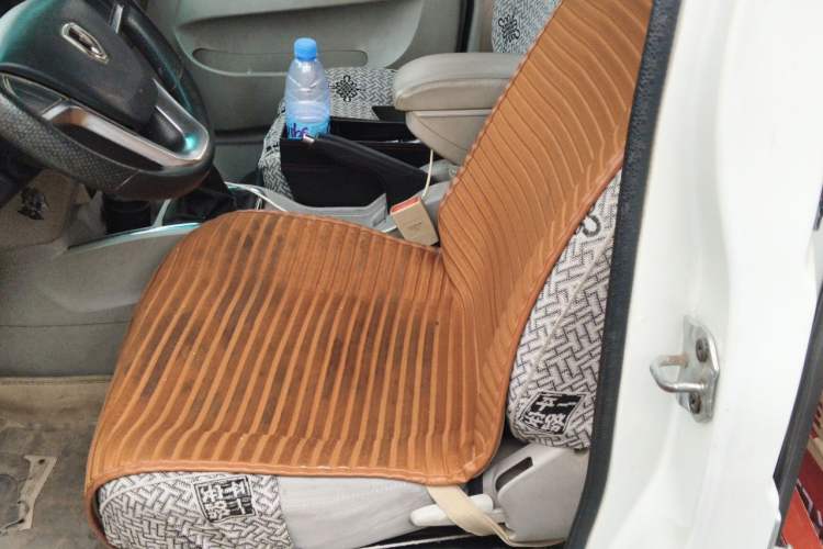 Used Jinbei New Hiace S 2021 1.5L Wealth Model Non-Air-Conditioned Version National VI Standard SWC15M Left Front Seat