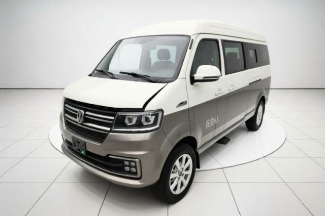 Ojetý Jinbei New Hiace S 2021 1.5L Wealth Central Air-Conditioned Bus China VI Standard Model SWC15M