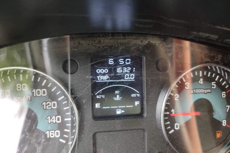 Used Jinbei New Hiace S 2021 1.5L Wealth Central Air-Conditioned Bus China VI Standard Model SWC15M Odometer Close Up