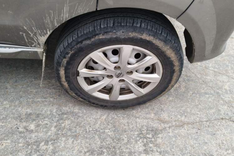 Used Jinbei New Hiace S 2021 1.5L Wealth Model Non-Air-Conditioned Version National VI Standard SWC15M Right Front Wheel Hub