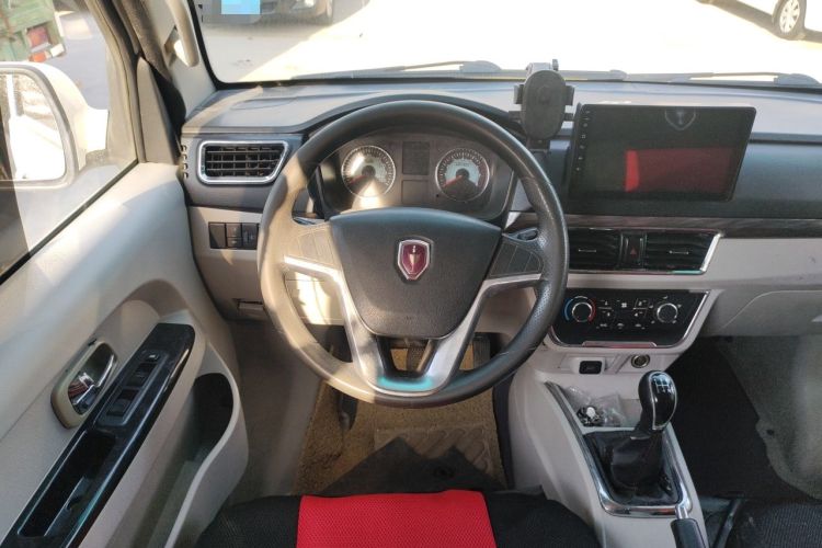 Used Jinbei New Hiace S 2021 1.6L Business Van Non-Air-Conditioned Version China VI Standard SWD16M Steering Wheel