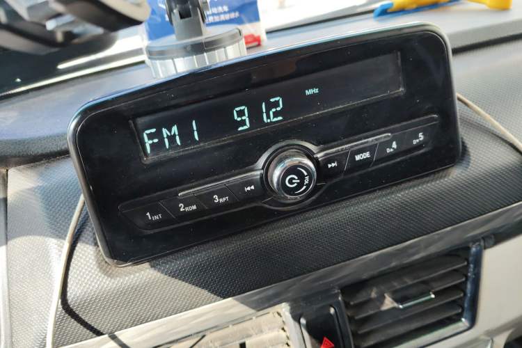 Used Jinbei New Hiace S 2021 1.5L Wealth Model Non-Air-Conditioned Version National VI Standard SWC15M Audio And AC Panel