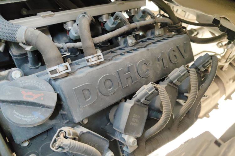 Used Jinbei New Hiace S 2021 1.5L Wealth Model Non-Air-Conditioned Version National VI Standard SWC15M Engine Bay