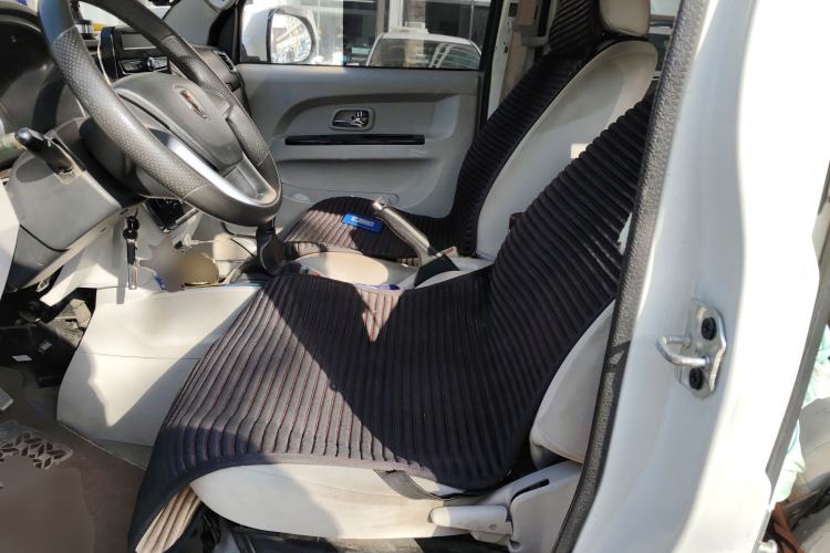 Used Jinbei New Hiace S 2021 1.5L Wealth Model Non-Air-Conditioned Version National VI Standard SWC15M Left Front Seat