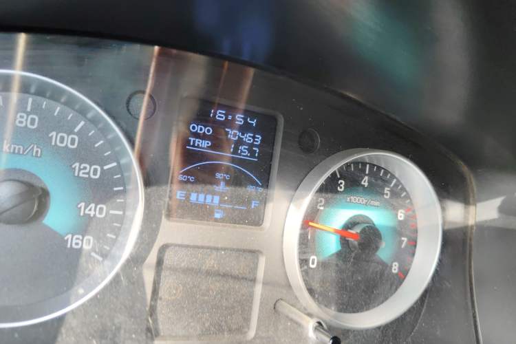 Used Jinbei New Hiace S 2021 1.5L Wealth Model Non-Air-Conditioned Version National VI Standard SWC15M Odometer Close Up