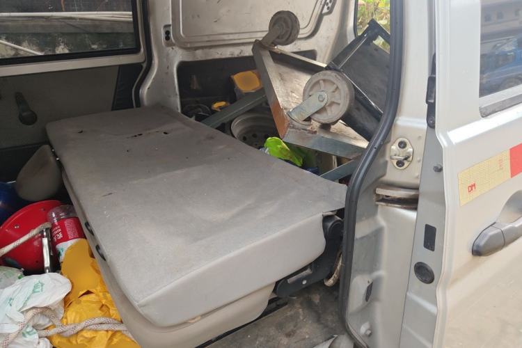 Used Jinbei New Hiace S 2021 1.5L Wealth Model Non-Air-Conditioned Version National VI Standard SWC15M Left Rear Seat