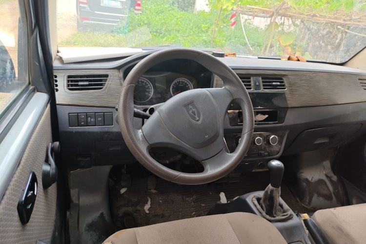 Used Jinbei New Hiace S 2021 1.5L Wealth Model Non-Air-Conditioned Version National VI Standard SWC15M Steering Wheel