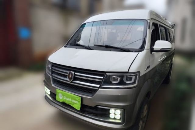 Used Jinbei New Hiace S 2021 1.5L Business-Class Central Air-Conditioned Coach China VI Standard SWC15M