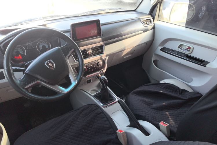 Used Jinbei New Hiace S 2021 1.6L Business Central Air-Conditioned Coach China VI Standard SWD16M Center Console