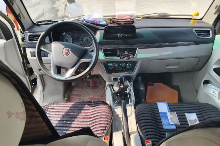 Used Jinbei New Hiace S 2021 1.5L Wealth Model Non-Air-Conditioned Version National VI Standard SWC15M Center Console