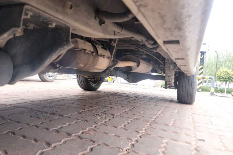 Used Jinbei New Hiace S  Chassis Rear Left