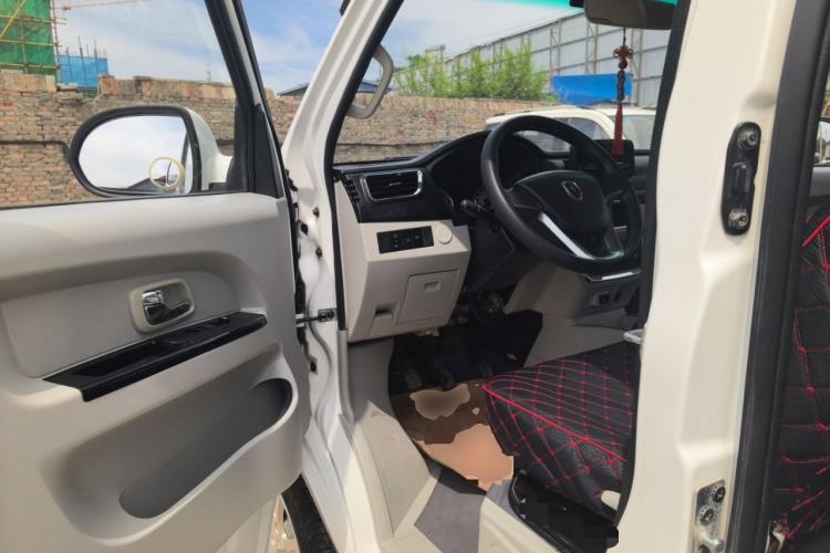 Used Jinbei New Hiace S 2021 1.5L Wealth Central Air-Conditioned Van China VI Standard SWC15M Driver Seat