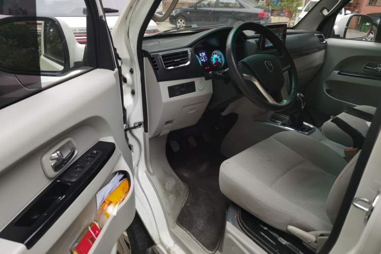 Used Jinbei New Hiace S 2021 1.5L Wealth Model Non-Air-Conditioned Version National VI Standard SWC15M Driver Seat