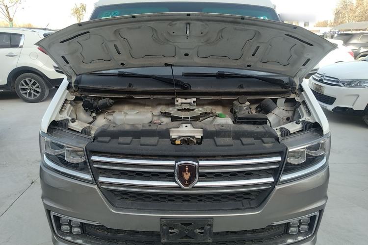 Used Jinbei New Hiace S 2021 1.5L Wealth Model Non-Air-Conditioned Version National VI Standard SWC15M Engine Bay