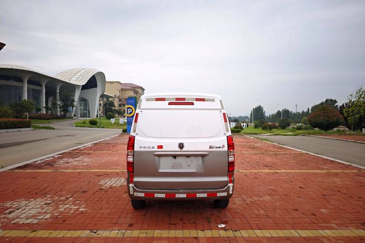Used Jinbei New Hiace S 2021 1.5L Business Central Air-Conditioned Van China VI Standard SWC15M Exterior 7