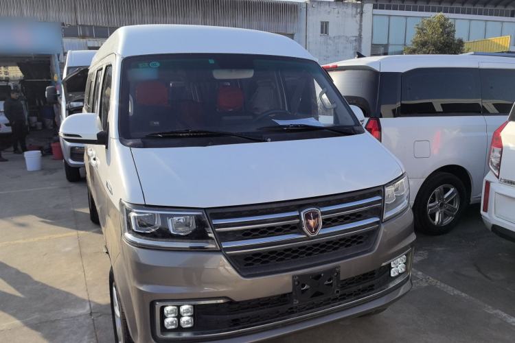 Used Jinbei New Hiace S 2021 1.6L Business Central Air-Conditioned Coach China VI Standard SWD16M Front