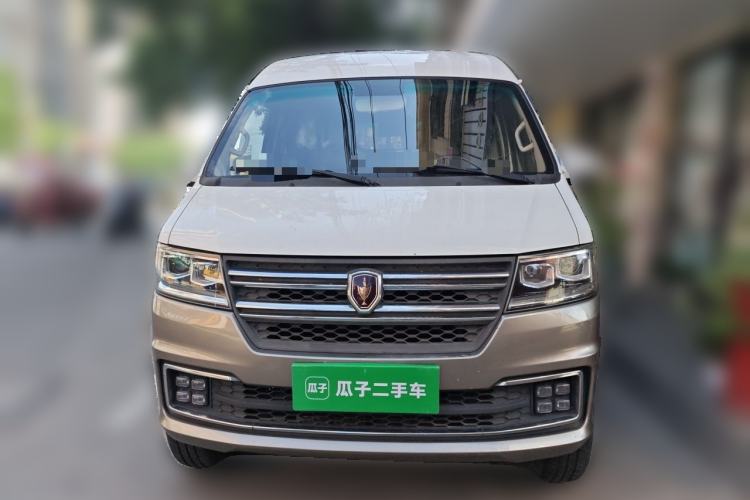 Used Jinbei New Hiace S 2021 1.5L Business Central Air-Conditioned Van China VI Standard SWC15M Front