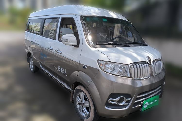 Used Jinbei New Hiace S 2021 1.5L Business-Class Central Air-Conditioned Coach China VI Standard SWC15M Front Right 45 Deg