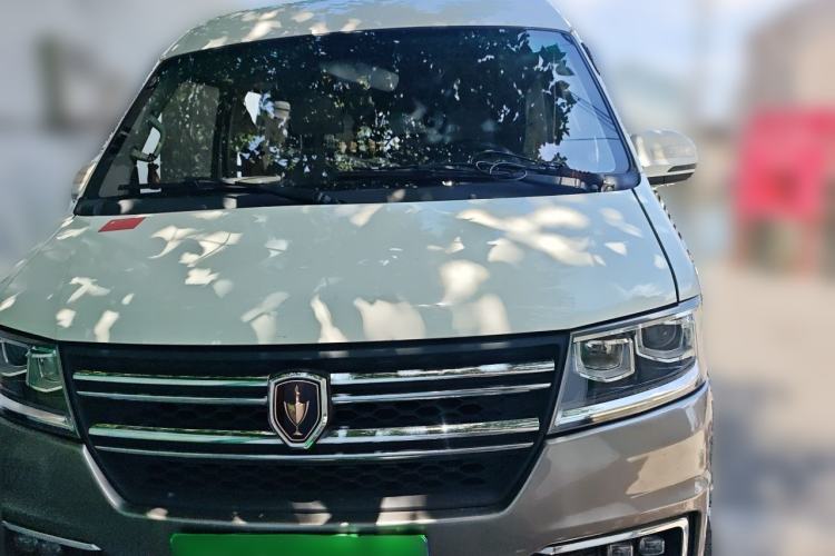 Used Jinbei New Hiace S 2021 1.5L Wealth Van Non-Air-Conditioned Version China VI Standard SWC15M Front