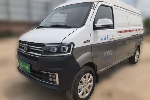 Used Jinbei New Hiace S 2021 1.5L Wealth Central Air-Conditioned Van China VI Standard SWC15M
