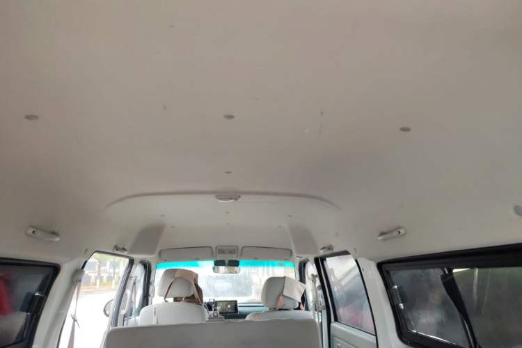 Used Jinbei New Hiace S 2021 1.5L Wealth Model Non-Air-Conditioned Version National VI Standard SWC15M Headliner