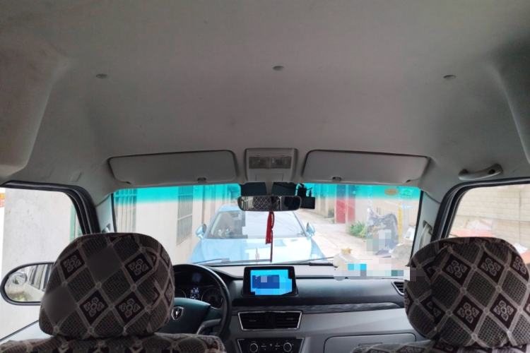 Used Jinbei New Hiace S 2021 1.5L Business-Class Central Air-Conditioned Coach China VI Standard SWC15M Headliner