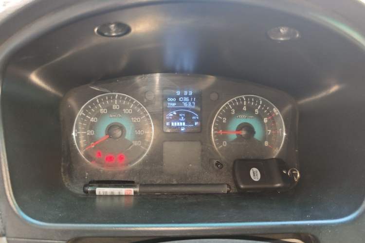 Used Jinbei New Hiace S 2021 1.5L Business Central Air-Conditioned Van China VI Standard SWC15M Instrument Cluster