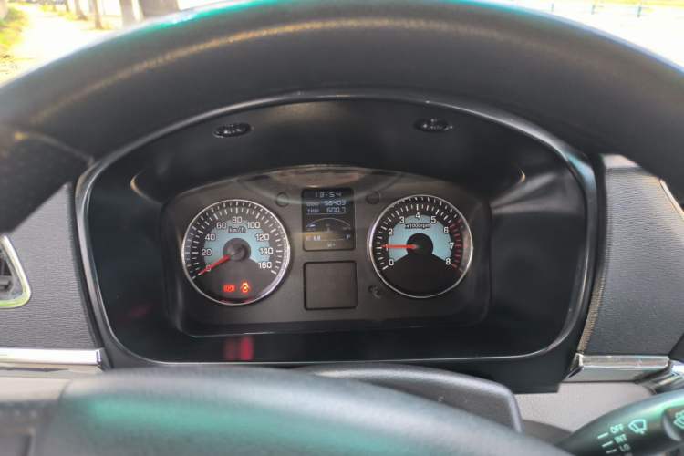 Used Jinbei New Hiace S 2021 1.5L Business-Class Central Air-Conditioned Coach China VI Standard SWC15M Instrument Cluster