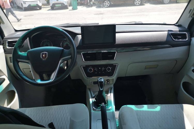 Used Jinbei New Hiace S 2021 1.5L Wealth Central Air-Conditioned Bus China VI Standard Model SWC15M Interior 2