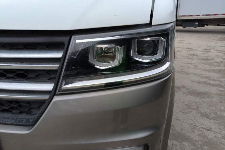 Used Jinbei New Hiace S 2021 1.5L Wealth Model Non-Air-Conditioned Version National VI Standard SWC15M Left Front Headlight