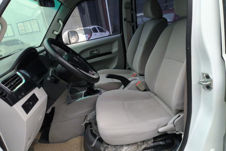Used Jinbei New Hiace S 2021 1.5L Wealth Model Non-Air-Conditioned Version National VI Standard SWC15M Left Front Seat