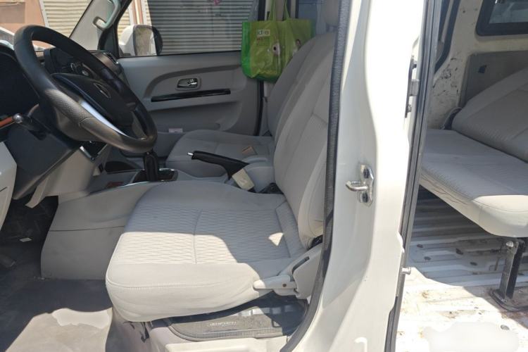 Used Jinbei New Hiace S 2021 1.5L Wealth Model Non-Air-Conditioned Version National VI Standard SWC15M Left Front Seat