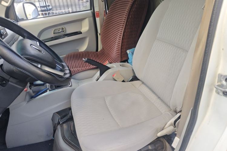 Used Jinbei New Hiace S 2021 1.5L Wealth Van Non-Air-Conditioned Version China VI Standard SWC15M Left Front Seat