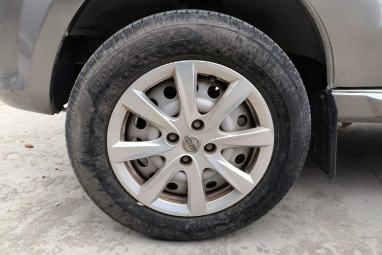 Used Jinbei New Hiace S 2021 1.5L Wealth Model Non-Air-Conditioned Version National VI Standard SWC15M Left Front Wheel Hub