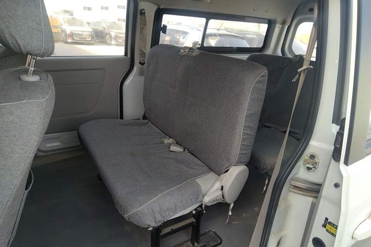 Used Jinbei New Hiace S 2021 1.5L Wealth Model Non-Air-Conditioned Version National VI Standard SWC15M Left Rear Seat