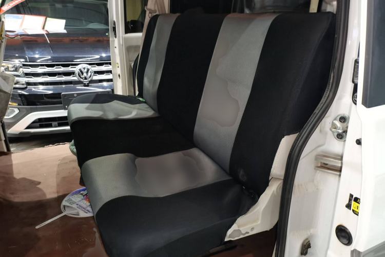 Used Jinbei New Hiace S 2021 1.5L Wealth Model Non-Air-Conditioned Version National VI Standard SWC15M Left Rear Seat
