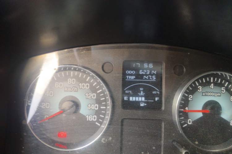 Used Jinbei New Hiace S 2021 1.5L Wealth Van Non-Air-Conditioned Version China VI Standard SWC15M Odometer Close Up