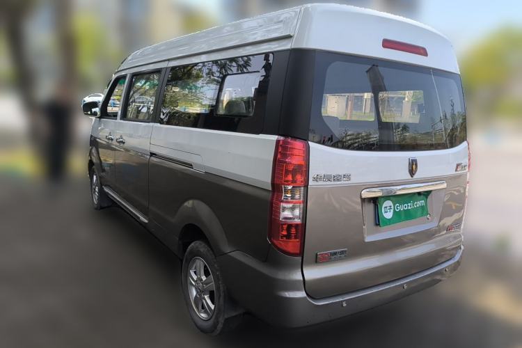 Used Jinbei New Hiace S 2021 1.5L Business-Class Central Air-Conditioned Coach China VI Standard SWC15M Rear Left 45 Deg