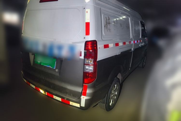 Used Jinbei New Hiace S 2021 1.5L Wealth Central Air-Conditioned Van China VI Standard SWC15M Rear Right 45 Deg