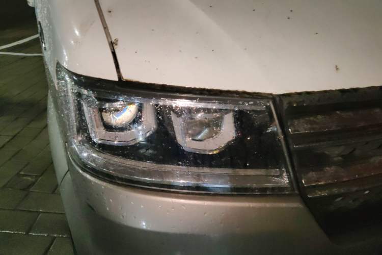 Used Jinbei New Hiace S 2021 1.5L Wealth Model Non-Air-Conditioned Version National VI Standard SWC15M Right Front Headlight