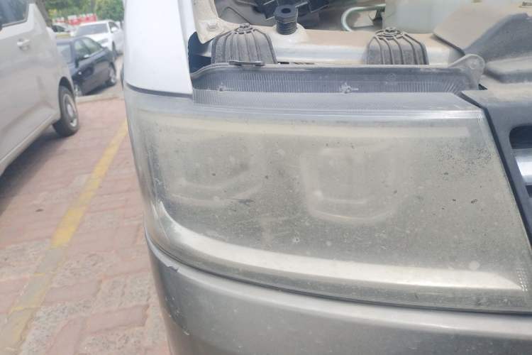Used Jinbei New Hiace S  Right Front Headlight