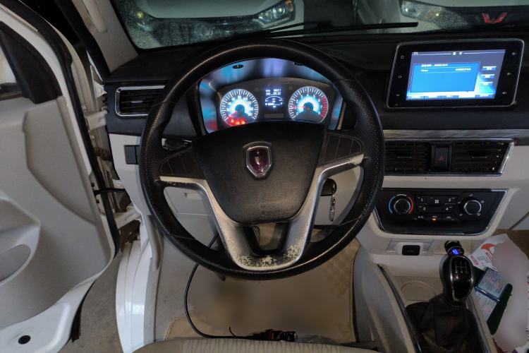 Used Jinbei New Hiace S 2021 1.5L Wealth Model Non-Air-Conditioned Version National VI Standard SWC15M Steering Wheel