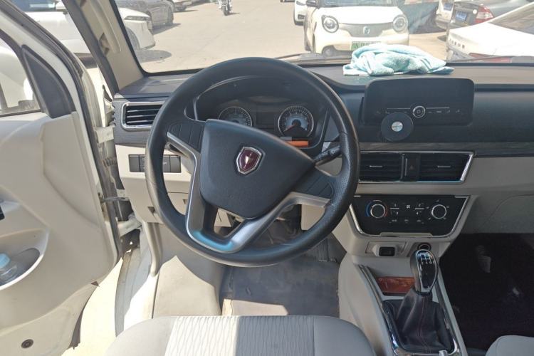 Used Jinbei New Hiace S 2021 1.5L Wealth Model Non-Air-Conditioned Version National VI Standard SWC15M Steering Wheel
