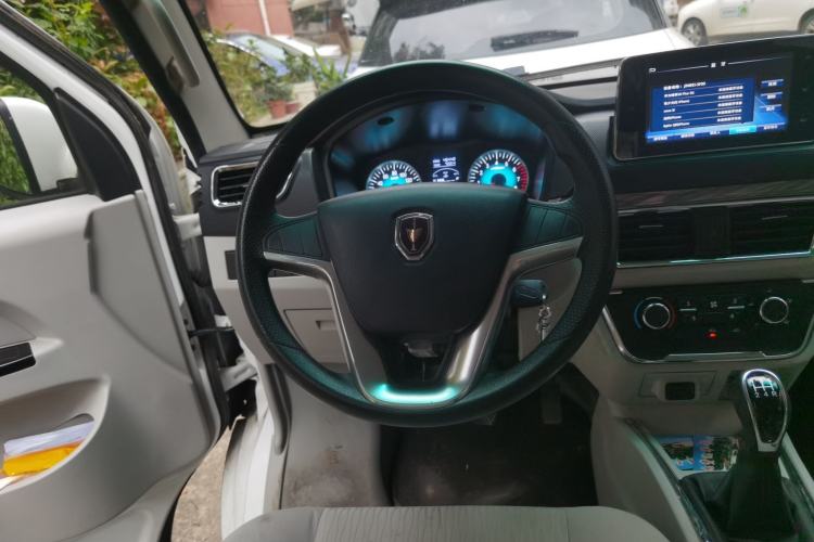 Used Jinbei New Hiace S 2021 1.5L Wealth Model Non-Air-Conditioned Version National VI Standard SWC15M Steering Wheel